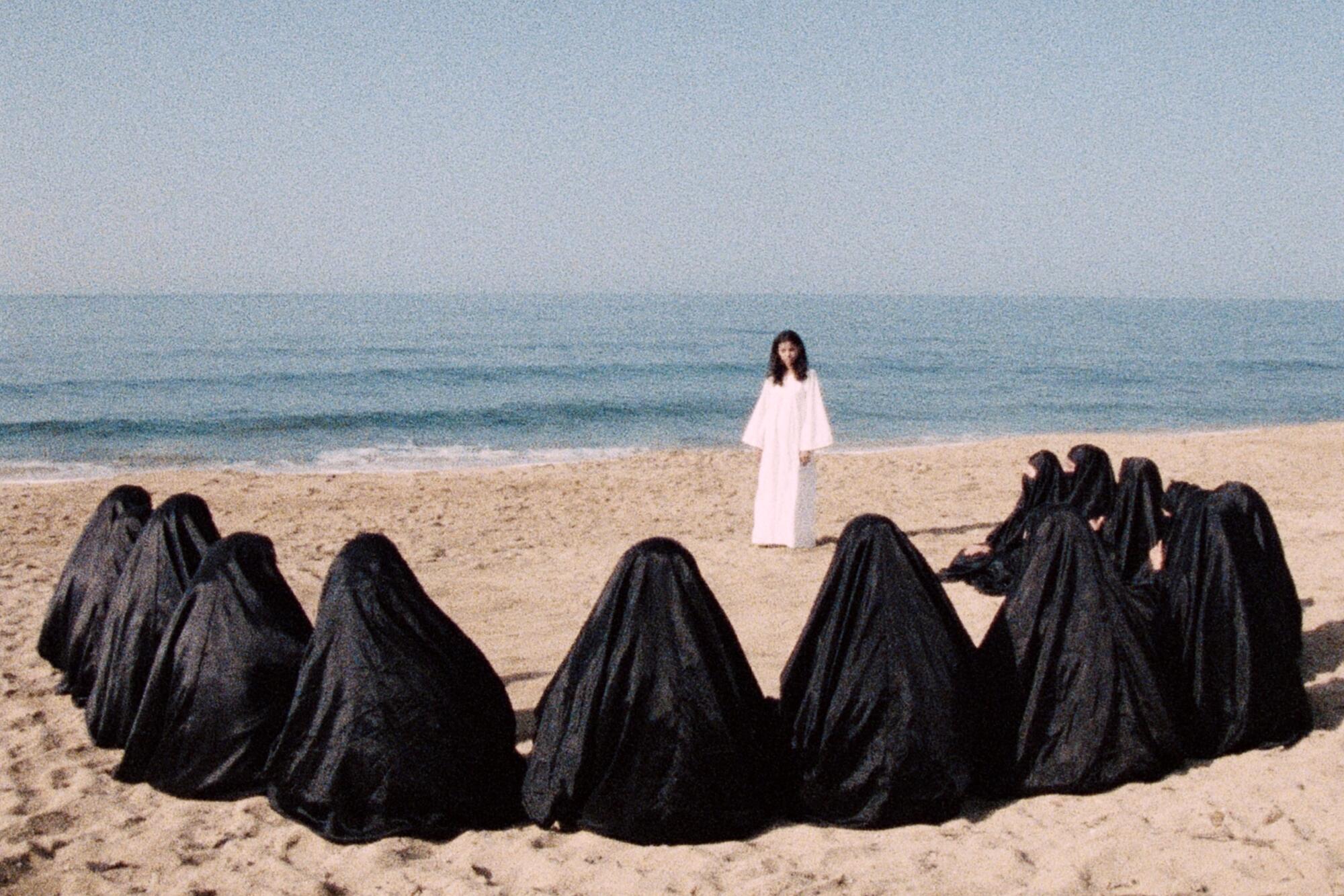 ‘Leila y los lobos’